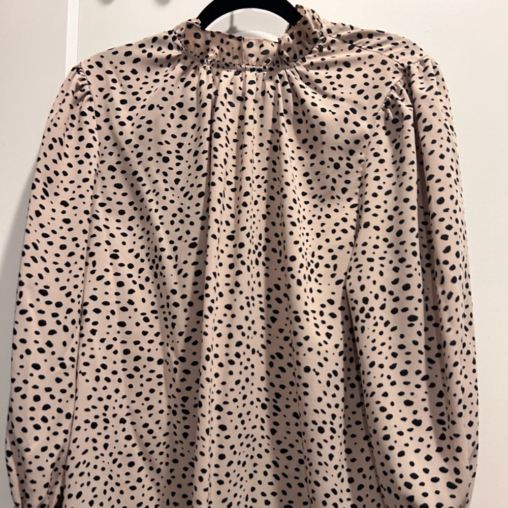 Long sleeve blouse ruffled neck and sleeves